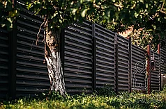 Забор-жалюзи из металла Нордо ULTRA
