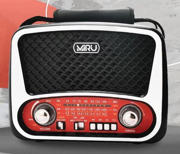 Портативный радиоприемник MIRU BB58 мощный аналоговый аккумуляторный FM ...