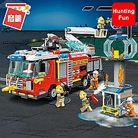Конструктор (Пожарная машина) 647 деталей