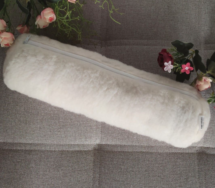 Подушка валик из натуральной овечьей шерсти Lanatex - фото 1 - id-p188487292