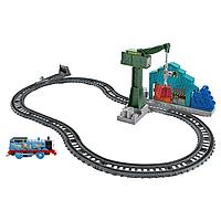 Игровой набор Thomas & Friends с паровозиком Томасом и подъемным краном Крэнки DVF73