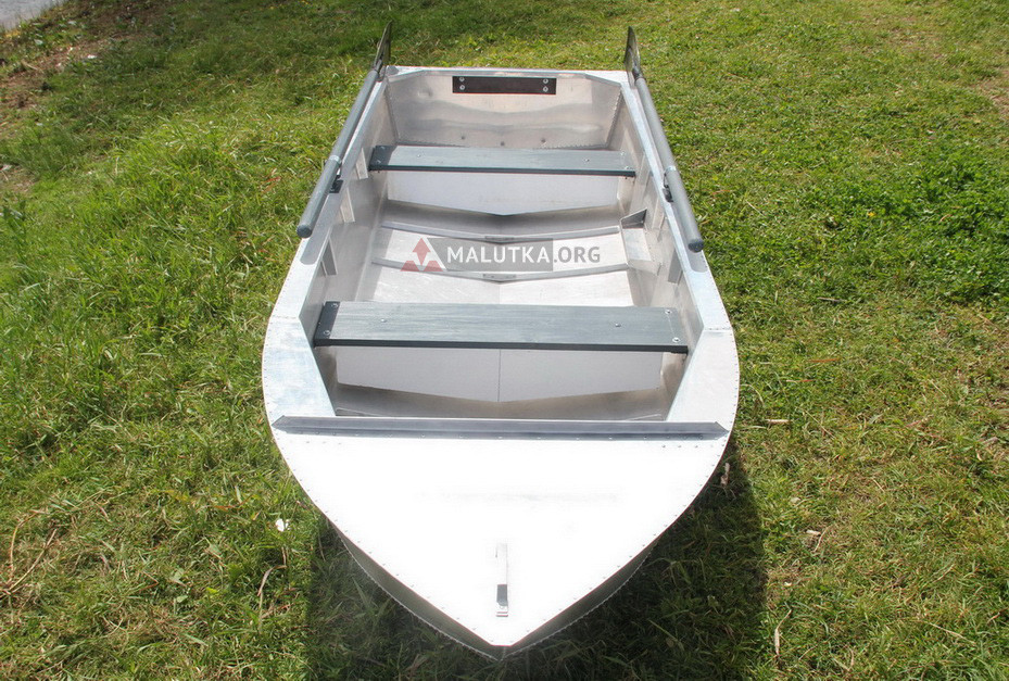 Алюминиевая лодка Малютка-Н 2.9 м., с транцем - фото 5 - id-p188623469