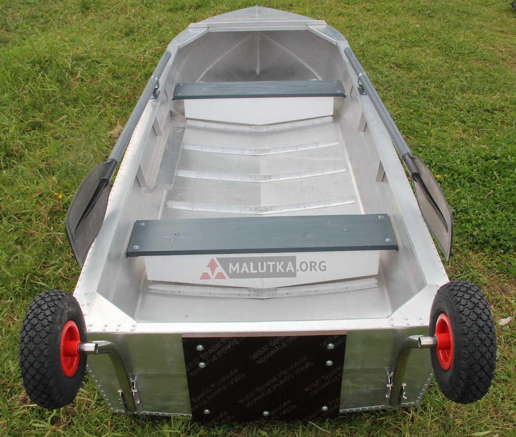 Алюминиевая лодка Малютка-Н 3.1 м., с транцем и колёсами - фото 6 - id-p188623471