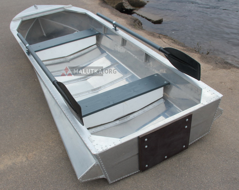 Алюминиевая лодка Малютка-Н 3.1 м., с транцем и булями - фото 2 - id-p188623474