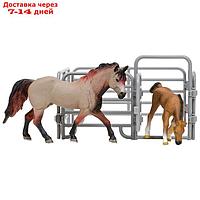 Набор фигурок: Американская лошадь, жеребенок, ограждение-загон