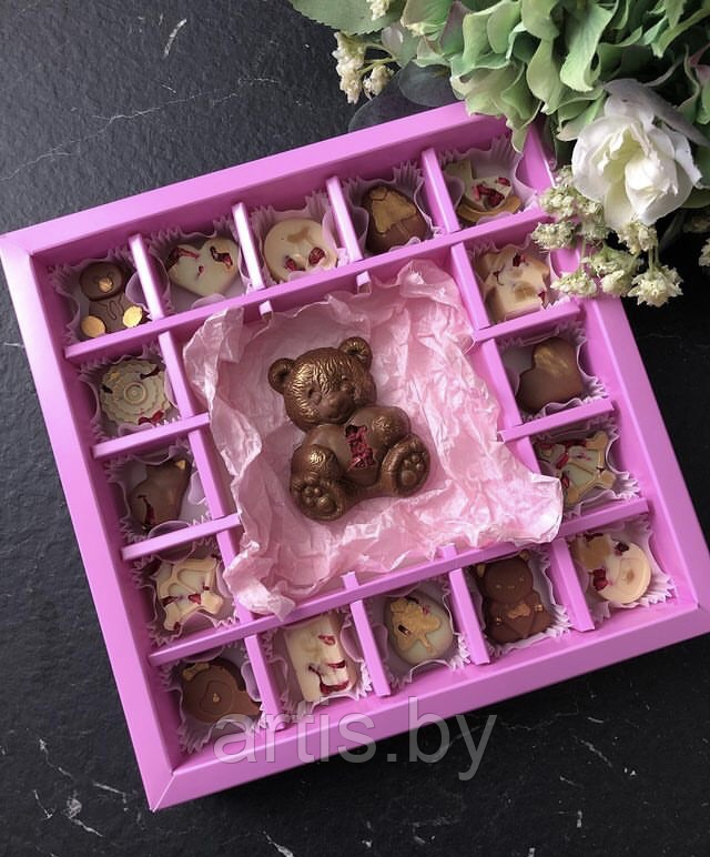 Набор шоколада "Мишка с конфетами"