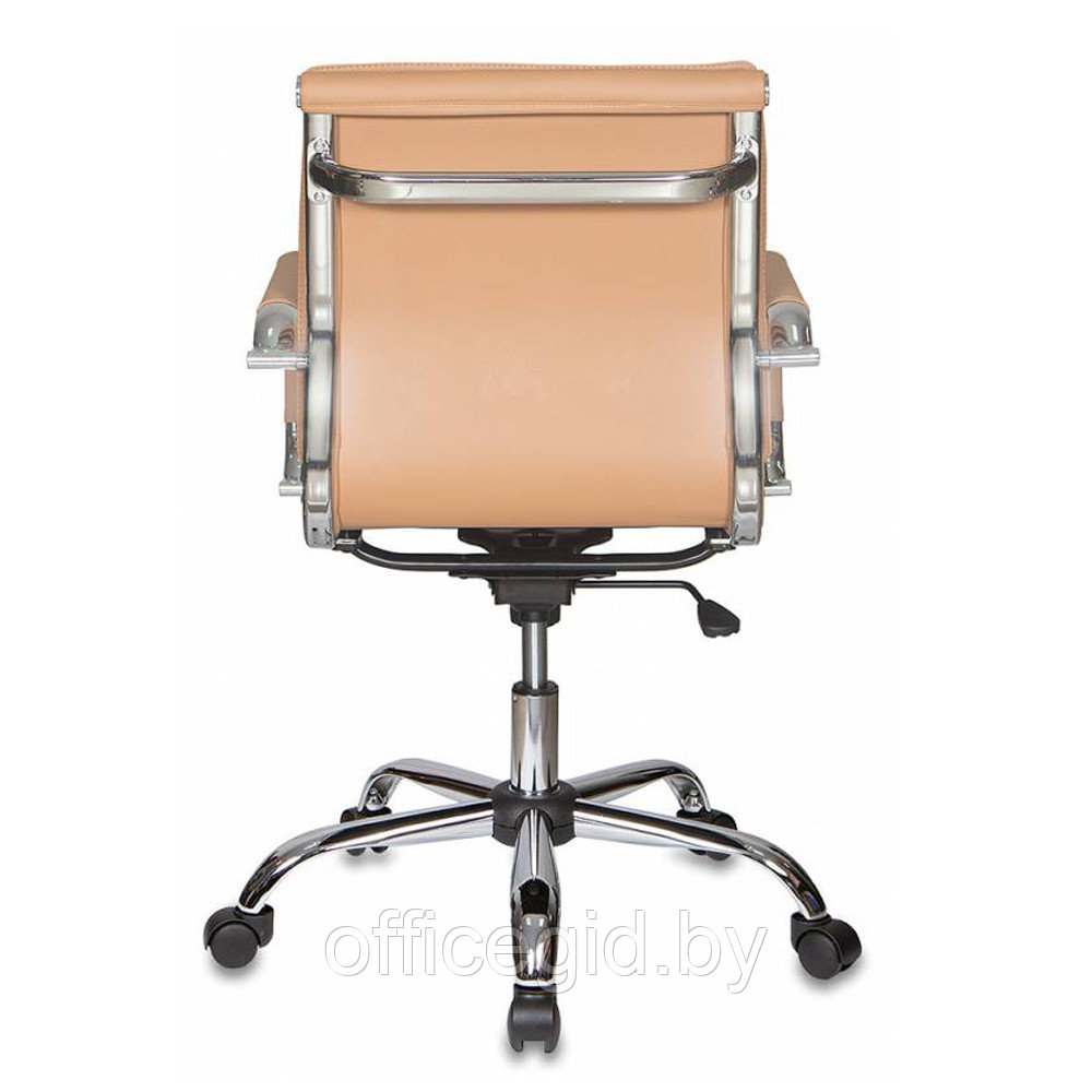 Кресло для руководителя "Бюрократ CH-993" низкая спинка, кожзам, хром, светло-коричневый - фото 4 - id-p188893460