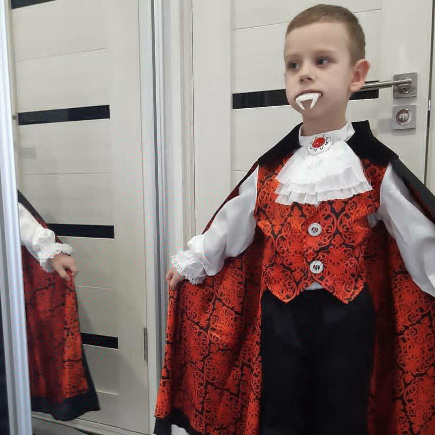 Детский карнавальный костюм Дракула Пуговка 2058 к-18 - фото 3 - id-p154172516