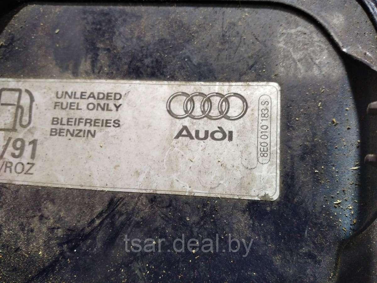 Лючок бензобака Audi A4 B6 (S4,RS4) (8E0809905, 8E0010183S) - фото 3 - id-p189082866