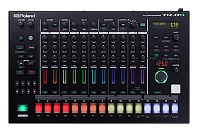 Драм-машина Roland TR-8S