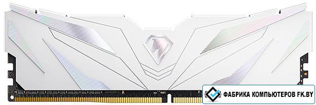 Оперативная память Netac Shadow II White 8ГБ DDR4 3600МГц NTSWD4P36SP-08W - фото 1 - id-p189200224