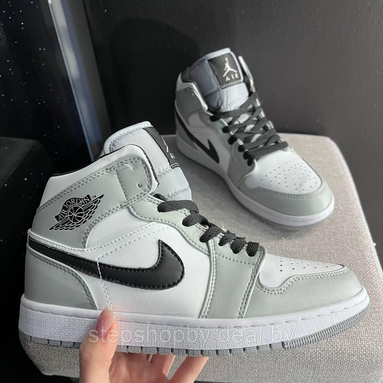 КРОССОВКИ Jordan 1 Mid Light Smoke Grey 37 - фото 1 - id-p189245091