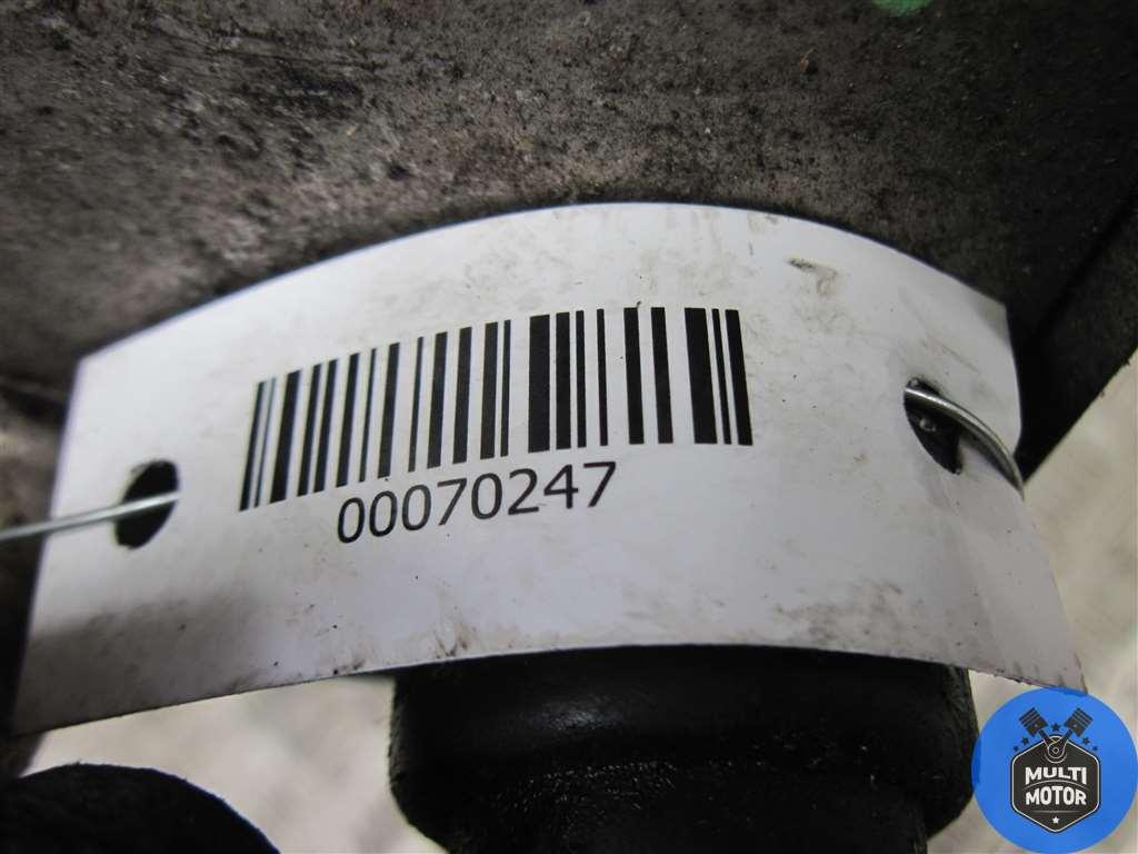 Радиатор АКПП BMW 3 (E90 ) (2005-2013) 3.0 TD M57 D30 (306D3) - 231 Лс 2006 г. - фото 3 - id-p189295496
