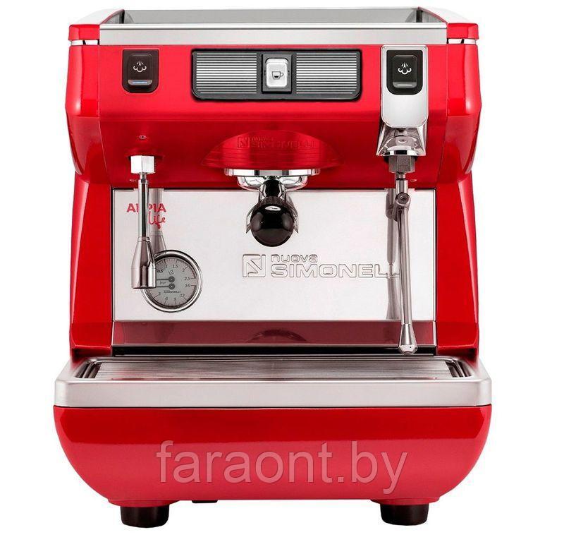Кофемашина рожковая Nuova Simonelli APPIA LIFE 1GR S 220V, полуавтомат высокая группа (красная)