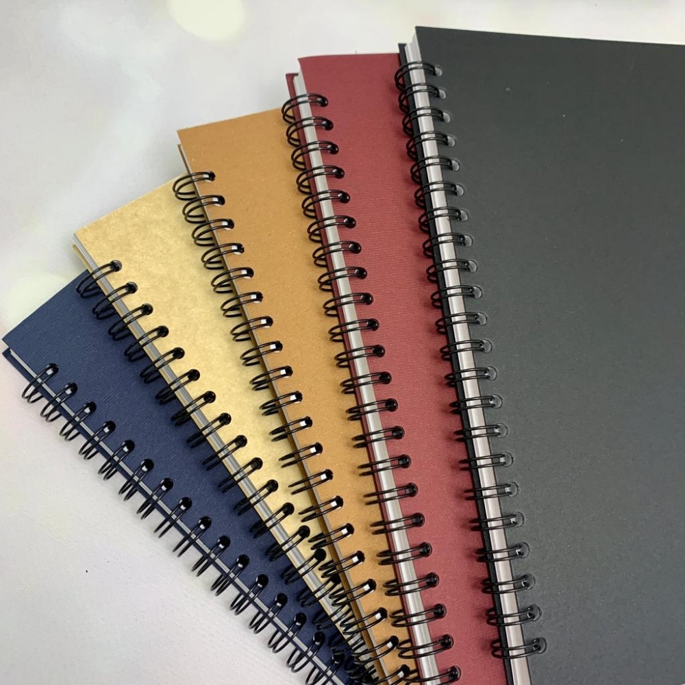 Скетчбук блокнот Sketchbook с плотными листами для рисования (А5, бумага в клетку, спираль, 40 листов) Чёрная - фото 5 - id-p189874619