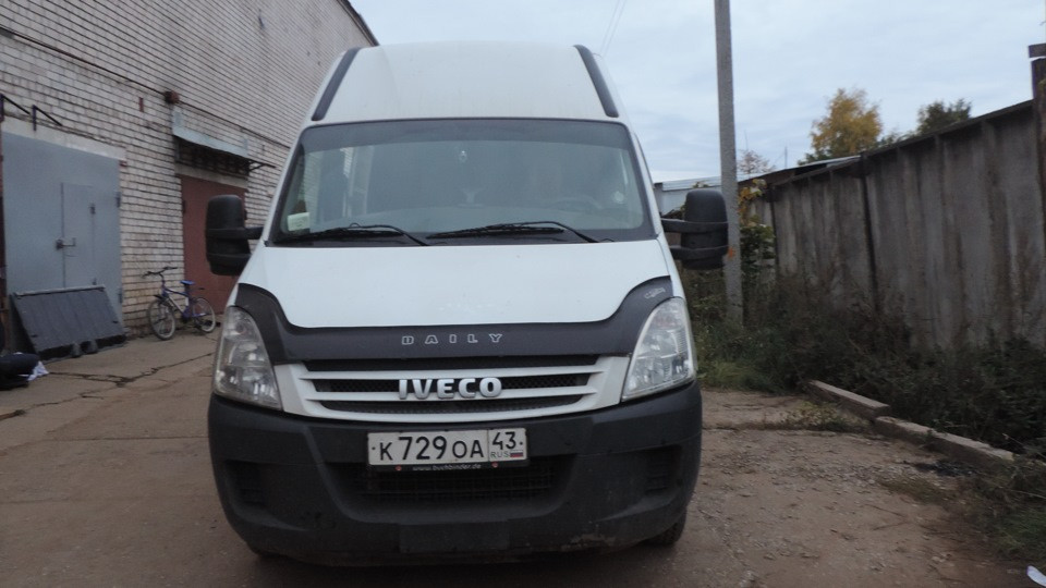 Дефлектор капота - мухобойка, IVECO DAILY 2006-2011, длинный, VIP TUNING