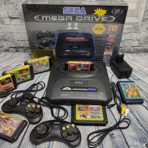 Игровая приставка 16 bit Sega Mega Drive 2 (Сега Мегадрайв) 5 встроенных игр, 2 джойстика. Оригинал - фото 1 - id-p124286870
