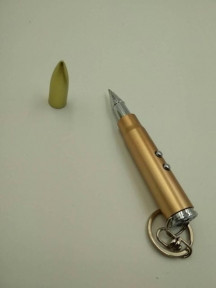 Брелок-патрон (пуля) 3 в 1 (ручка, фонарик и лазерная указка) - фото 1 - id-p109390753