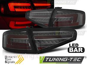 Задние фонари для Audi A4 B8 седан (12-15) темные с динамическими указателями поворота