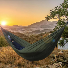 Гамак подвесной двухместный Hammock Swing Ультралёгкий и сверхпрочный (Крепления в комплекте) 270х140 см Цвет: - фото 1 - id-p187107397