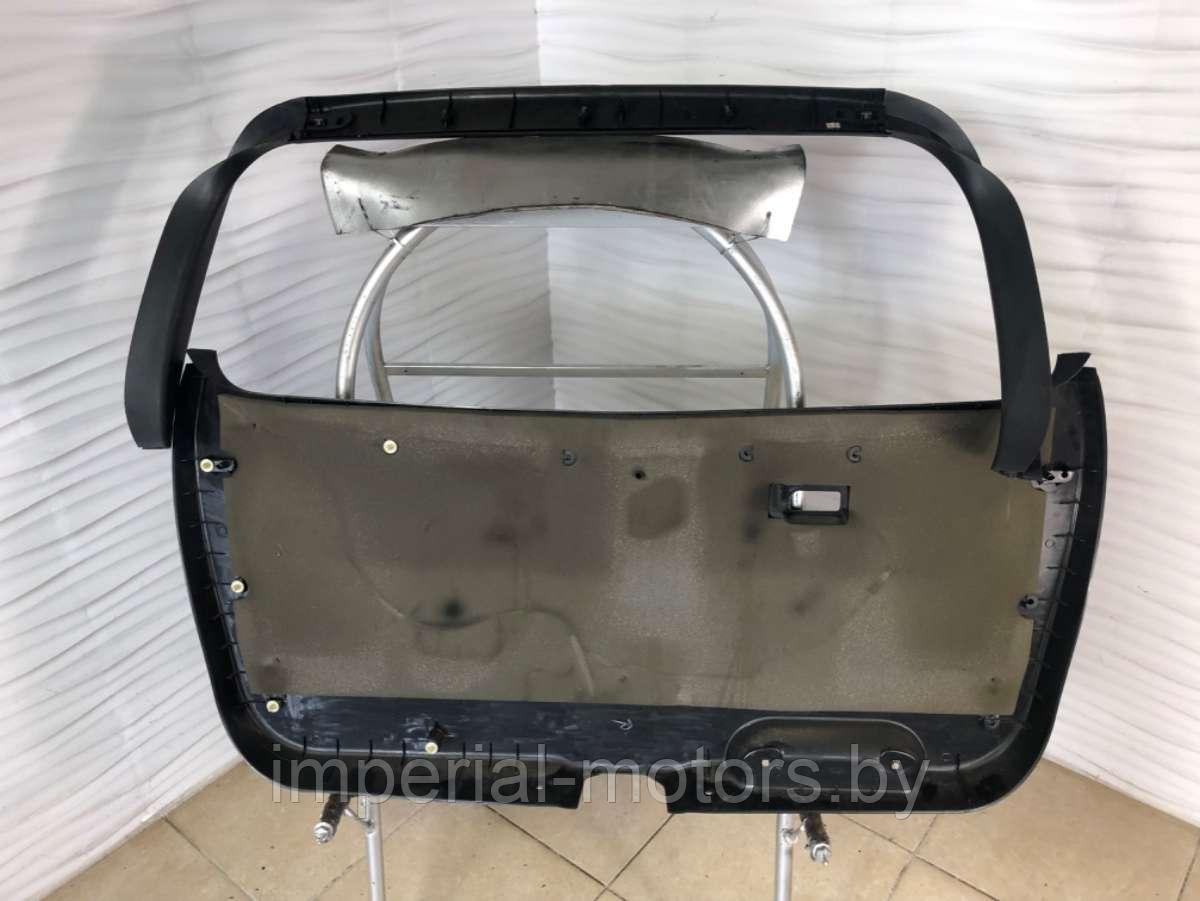 Обшивка крышки багажника Mazda MPV 2 - фото 2 - id-p191134099