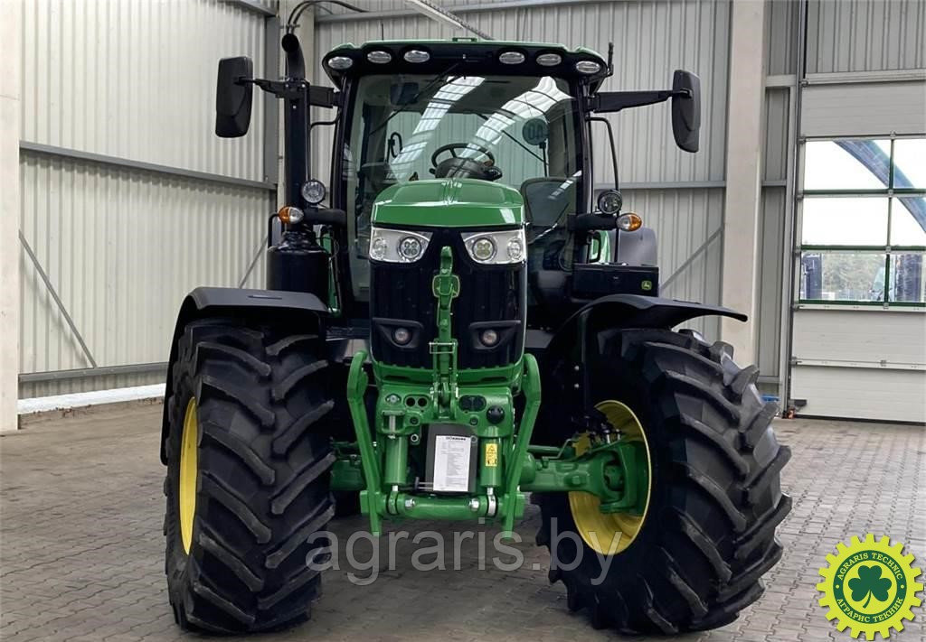 Трактор John Deere 6215R - фото 1 - id-p191520713