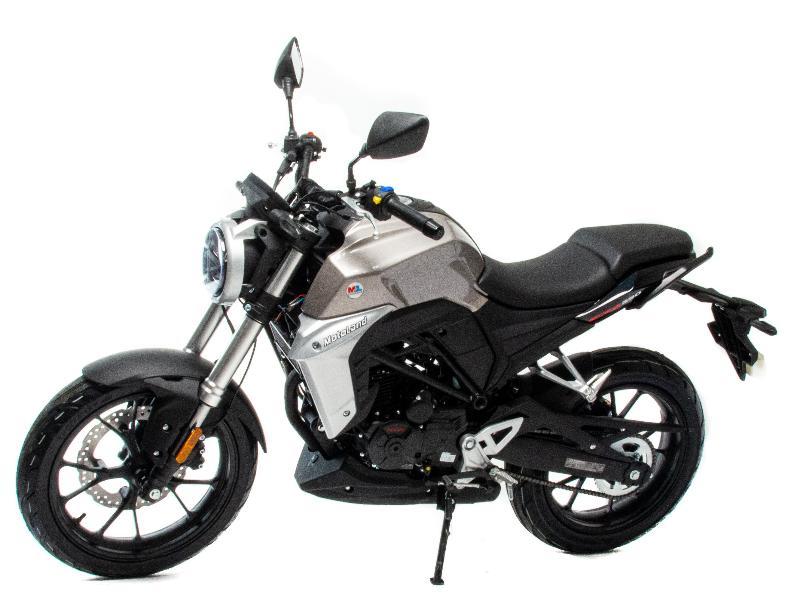 Мотоцикл Motoland CB 250 (172FMM-5/PR250) серебро - фото 1 - id-p191711581