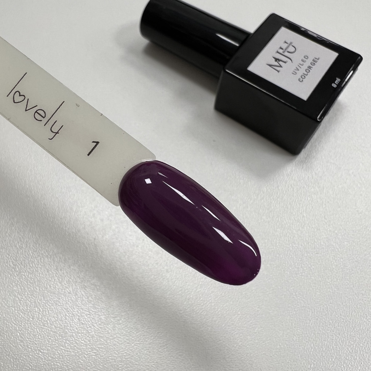Гель-лак Mju Lovely 1, 8 мл