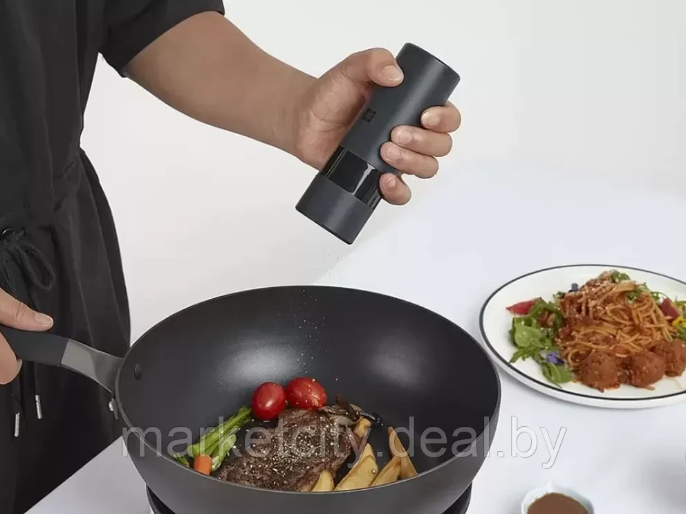 Электрическая мельница для специй Xiaomi HuoHou Electric Grinder HU0200 (без батареек) аккумулятор - фото 1 - id-p191942923