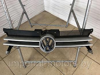 Решетка радиатора Volkswagen Polo 4