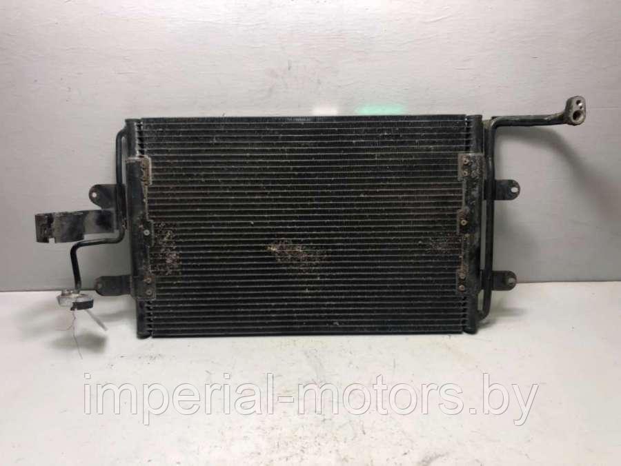 Радиатор кондиционера Audi A3 8L (S3,RS3) - фото 1 - id-p191984762