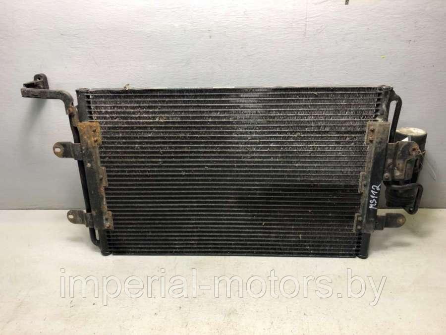 Радиатор кондиционера Volkswagen Golf 4 - фото 6 - id-p191983193