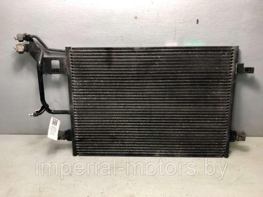 Радиатор кондиционера Audi A4 B5 (S4,RS4) - фото 1 - id-p191984909
