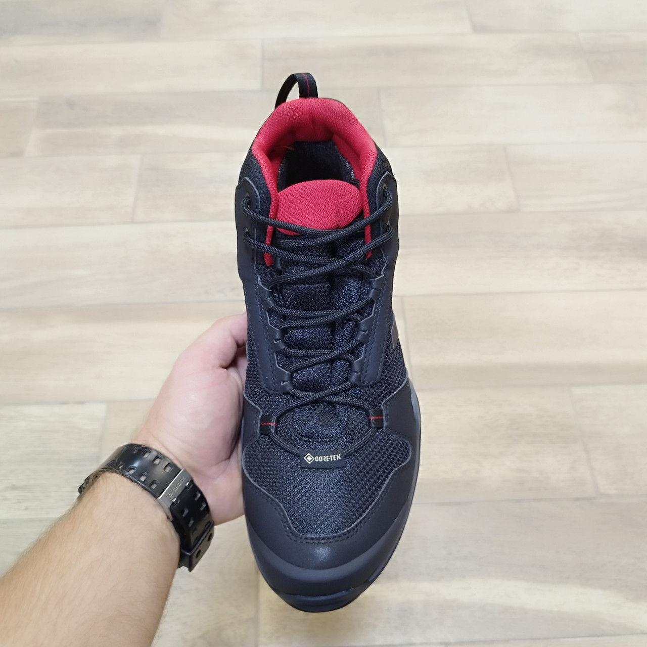 Кроссовки Adidas Terrex AX3 Mid Black Red Gray - фото 3 - id-p168486456