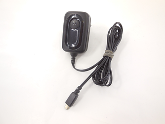 Сетевое зарядное устройство Motorola PSM5142A mini USB