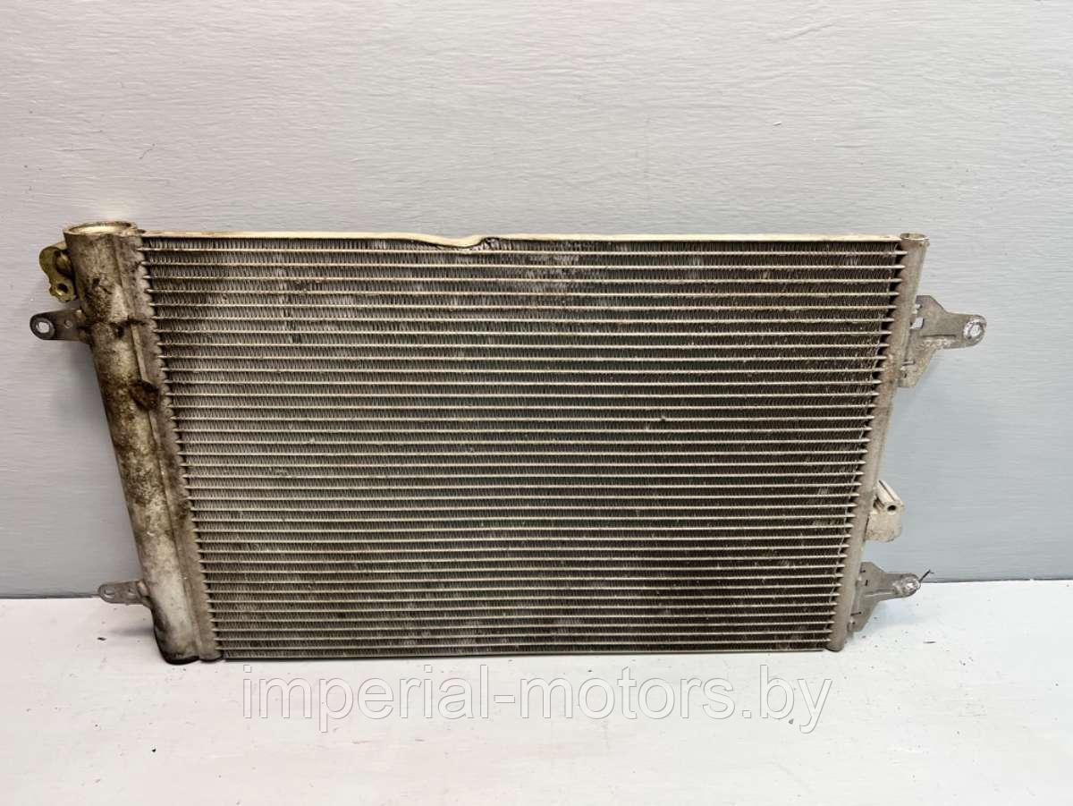 Радиатор кондиционера Volkswagen Sharan 1 restailing - фото 2 - id-p191984575