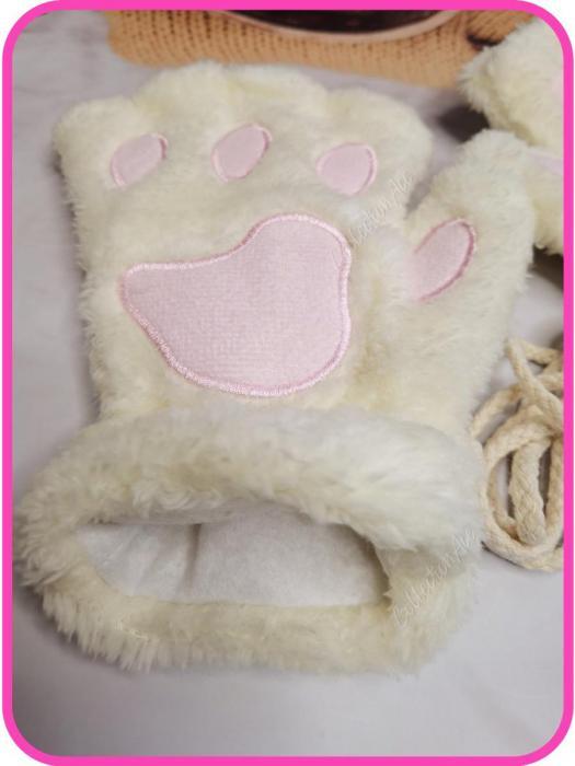 Перчатки лапки кошки без пальцев для девочки зимние детские аниме женские митенки белые - фото 5 - id-p192279592