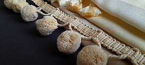 Хлопковая бахрома декоративная "помпоны" натурального цвета