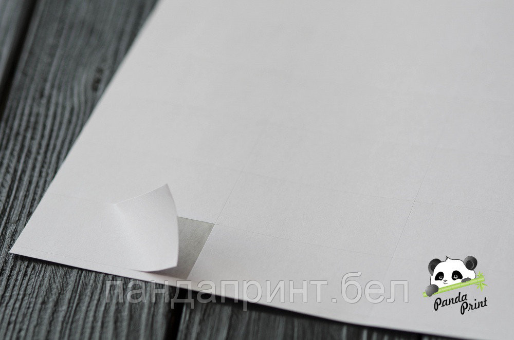 Белая наклейка 24-дел 70х37 А4, 1 лист