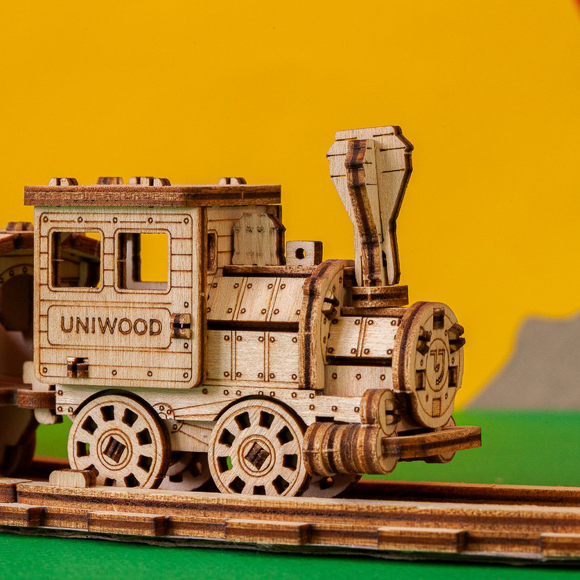 Набор деревянных конструкторов (сборка без клея) UNIT Поезд 6 в 1 UNIWOOD - фото 2 - id-p192620776