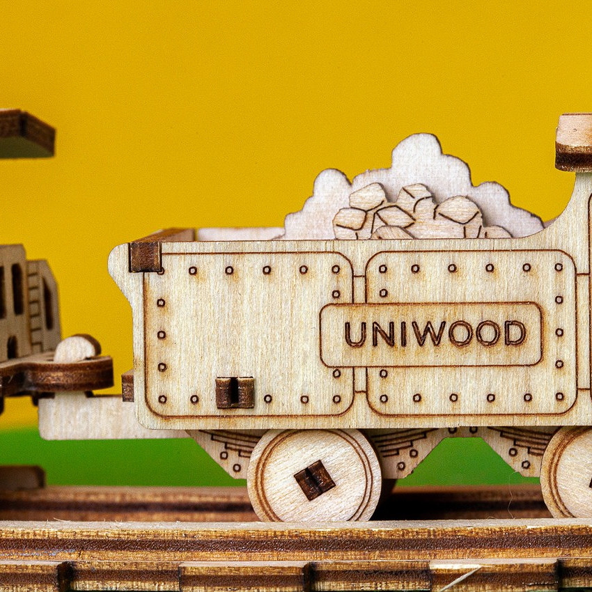 Набор деревянных конструкторов (сборка без клея) UNIT Поезд 6 в 1 UNIWOOD - фото 8 - id-p192620776
