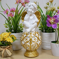 Статуэтка ангел средний на шаре барокко белый/золото 27см арт. ДС-027АК