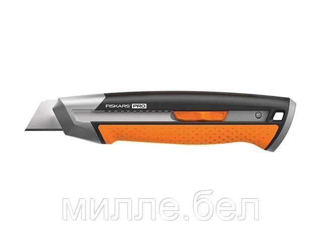 Нож с выдвижным, сменным лезвием 25мм CarbonMax FISKARS - фото 1 - id-p192700057