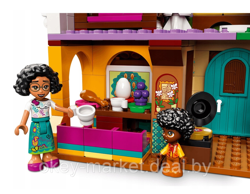 Конструктор Lego Princess Дом семьи Мадригал 43202 - фото 8 - id-p193063873