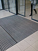 Алюминиевая грязезащитная решетка  490х990 мм резина-ворс, фото 5