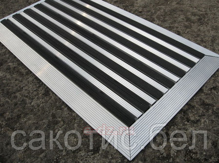 Алюминиевая грязезащитная решетка 18 мм с обрамлением с чистящей вставкой (резина), фото 2