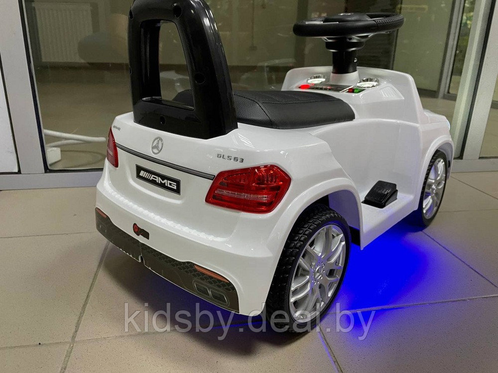 Детская машинка-каталка, электромобиль RiverToys Mercedes-AMG GLS 63 HL600 (белый) Лицензия, пульт Д/У - фото 6 - id-p186235179