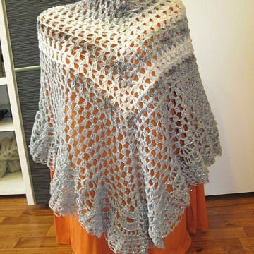 Вязаные шали ручной работы - оригинальные подарки для женщин 170 * 80 см. - фото 1 - id-p193301446