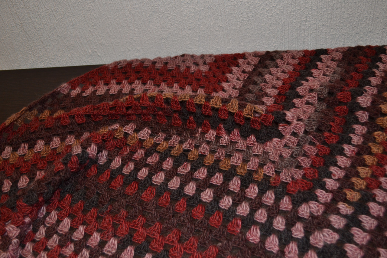 Шаль платок крючком бордовая шерстяная теплая большого размера - фото 5 - id-p193301475