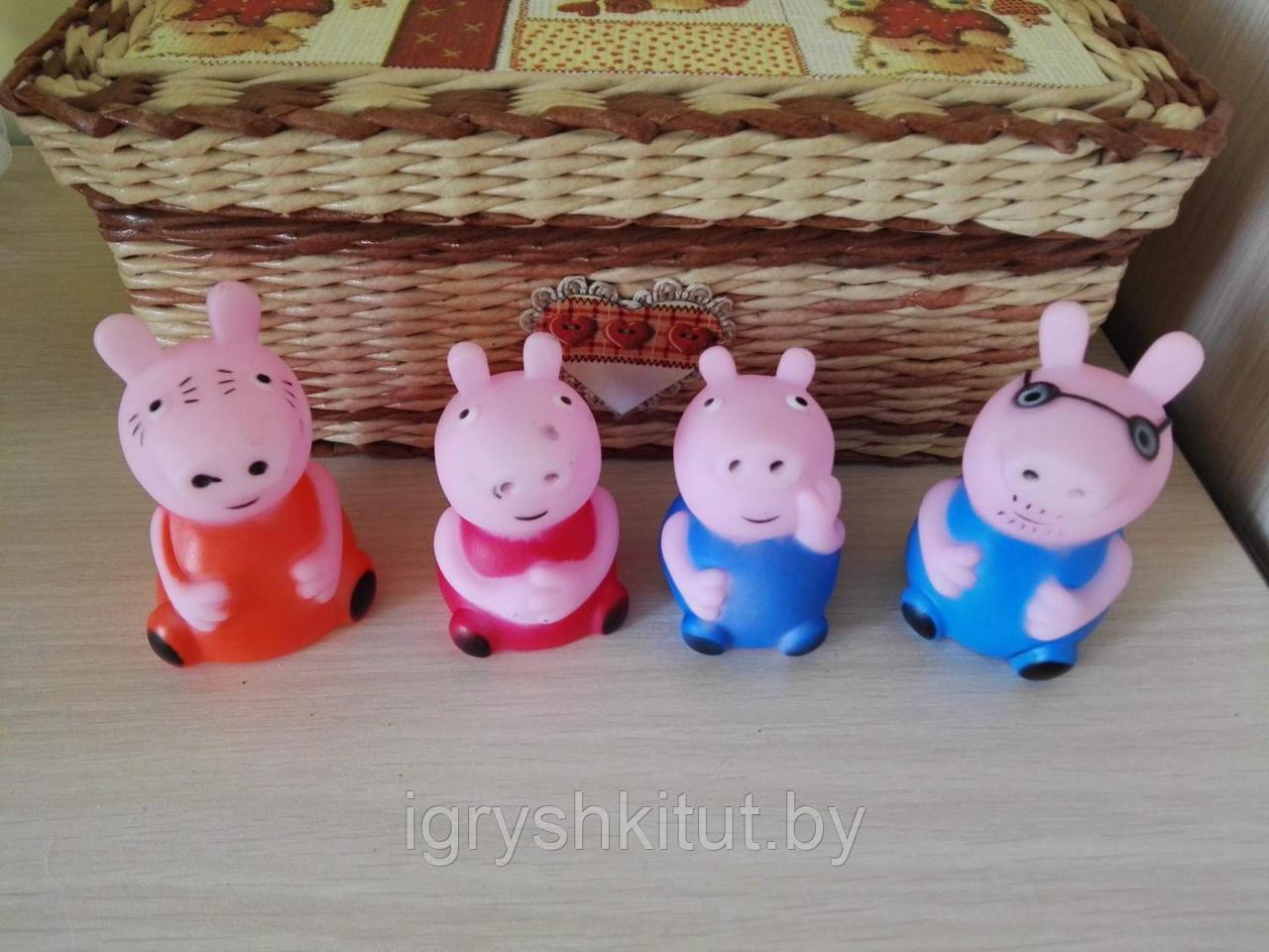 Игрушки пищалки "Семья Свинка Пеппа" Peppa Pig (4 героя) - фото 2 - id-p124554515